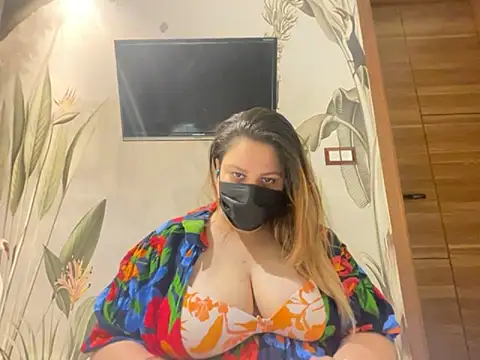 kavyasingh36 online show from 05-05-26, 03:15