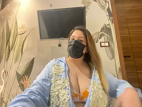 kavyasingh36 online show from 05-06-26, 10:08