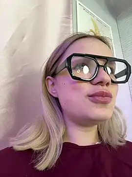 KimEvanss online show from 05-30-26, 05:14