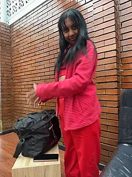 Snapshot of MELIZ_QUEEN chatting on 06-23-26, 12:47 MELIZ QUEEN online show from 06-23-26, 12:47