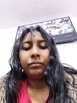 Snapshot of MELIZ_QUEEN chatting on 05-29-26, 11:38 MELIZ QUEEN online show from 05-29-26, 11:38