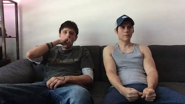 Chrixtopherobin online show from 04-30-26, 04:03