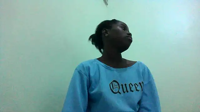Snapshot of Rerpuss1 chatting on 06-20-26, 11:48 Rerpuss1 online show from 06-20-26, 11:48