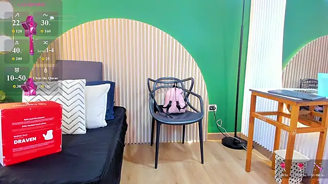 sophiahart online show from 05-12-26, 12:11