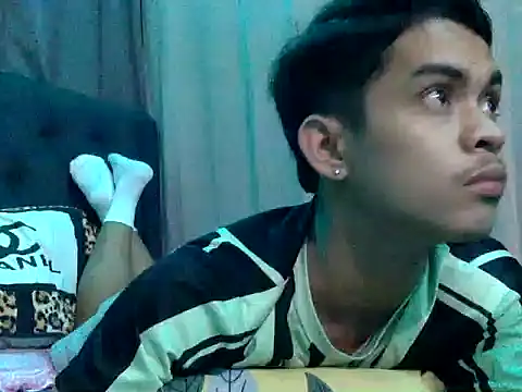 yourhotasian jhonpol16 online show from 06-25-26, 06:02