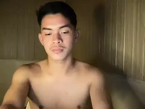 yourhotasian jhonpol16 online show from 07-04-26, 08:24