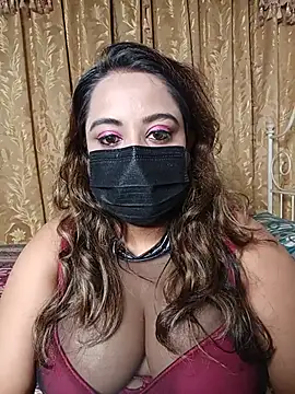 Suger Lips 99 online show from 07-21-26, 05:36