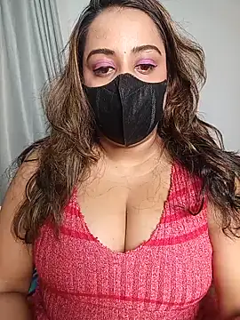 Suger Lips 99 online show from 05-27-26, 07:21
