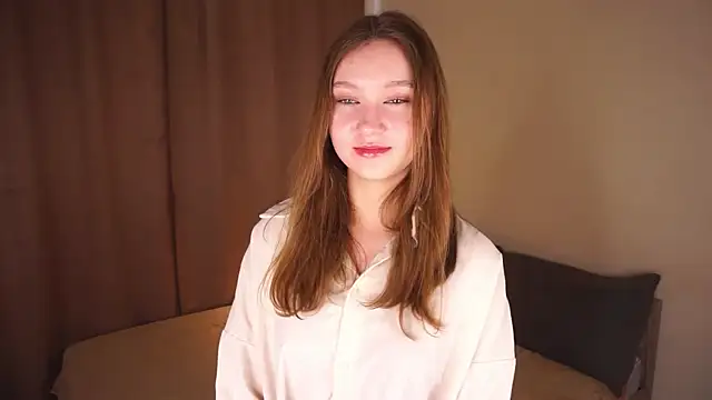 Snapshot of SonaKhalili chatting on 04-14-26, 04:50 SonaKhalili online show from 04-14-26, 04:50