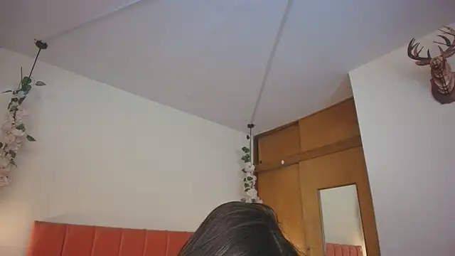 Snapshot of Shadya_ chatting on 06-20-26, 03:22 Shadya online show from 06-20-26, 03:22