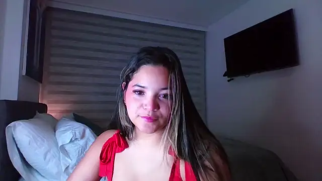 Snapshot of Shadya_ chatting on 06-15-26, 07:30 Shadya online show from 06-15-26, 07:30