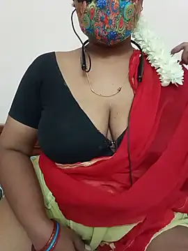 Snapshot of baby_queen886 chatting on 06-11-26, 05:54 baby queen886 online show from 06-11-26, 05:54