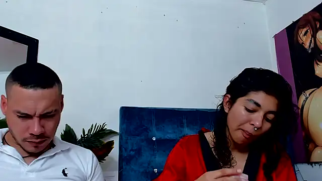 Snapshot of Aronandmoli69 chatting on 07-06-26, 01:34 Aronandmoli69 online show from 07-06-26, 01:34