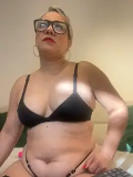 Camila Noer online show from 05-12-26, 12:44