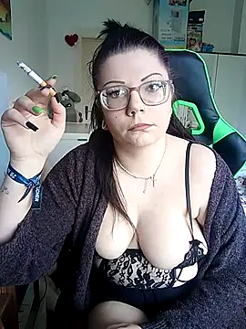 HotVWGirl online show from 04-21-26, 03:40