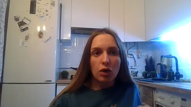 Olivia 2000 online show from 04-17-26, 05:38