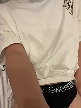 Yalotutu online show from 04-13-26, 04:22