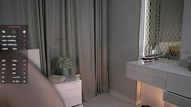 TracieArrocha online show from 06-20-26, 06:24