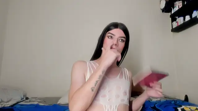 MelanyCollins  online show from 06-26-26, 04:51