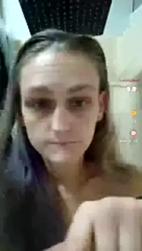 SexiiLexii0613 online show from 08-09-26, 01:17