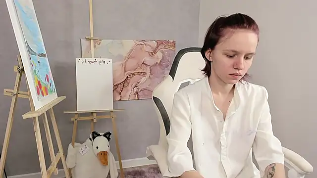 Milena Milyan online show from 05-17-26, 01:16