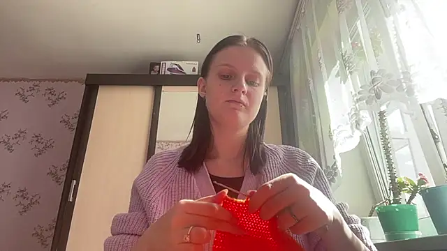 Snapshot of SofiaOops_1 chatting on 04-16-26, 08:48 SofiaOops 1 online show from 04-16-26, 08:48