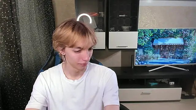 cute grecha online show from 04-30-26, 11:39