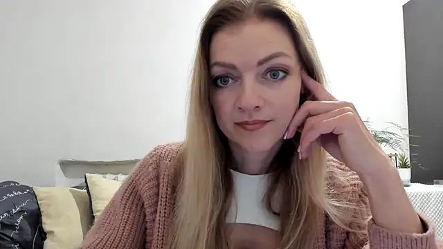 Severina7 online show from 04-19-26, 06:32