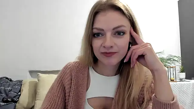 Severina7 online show from 04-28-26, 08:13