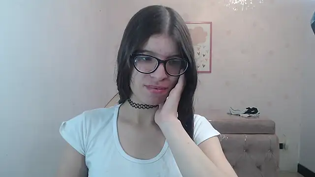 Kailee ch online show from 04-28-26, 12:42