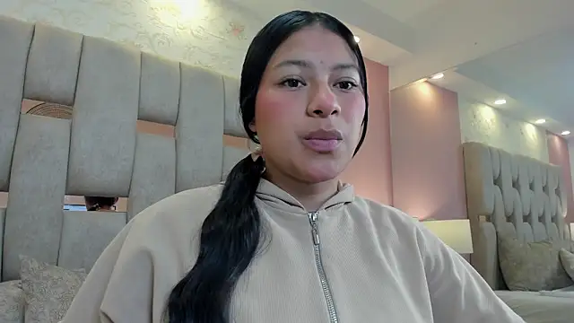 Snapshot of pirlywild chatting on 06-12-26, 05:21 pirlywild online show from 06-12-26, 05:21