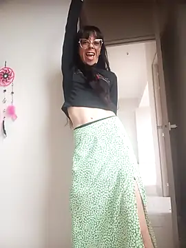 dulce loba online show from 04-13-26, 01:48