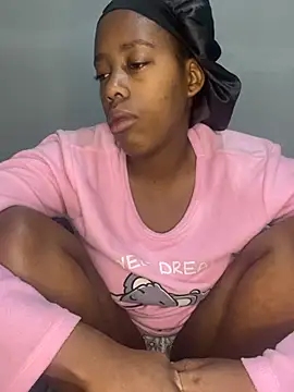 petite bee online show from 07-09-26, 04:50