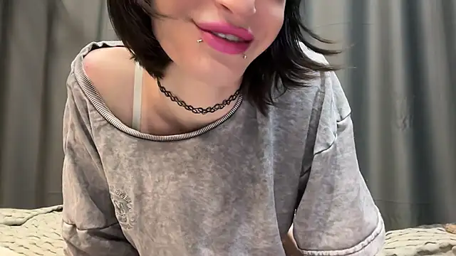 Niky Long online show from 05-31-26, 07:25