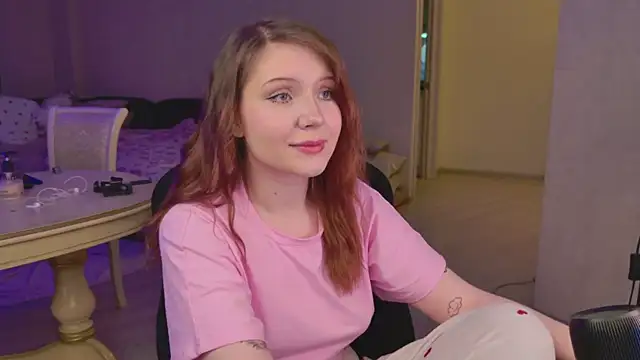 YouHoldMee online show from 05-15-26, 06:50