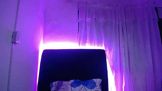 daira2006 online show from 04-15-26, 03:01