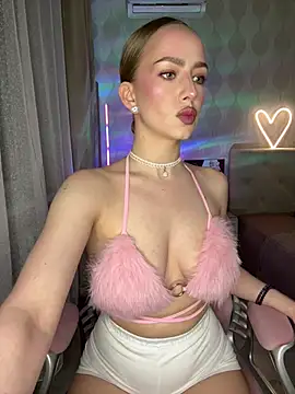 AlisaPearl online show from 05-17-26, 07:58