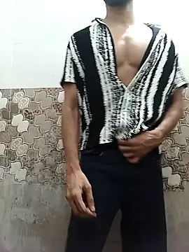 itsmemadhu2019 online show from 05-23-26, 12:59