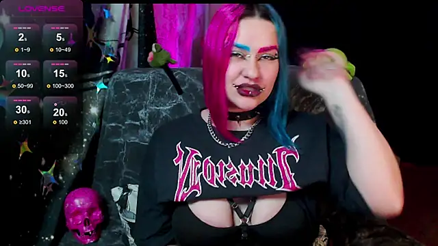 Neon Baddie online show from 04-21-26, 04:24