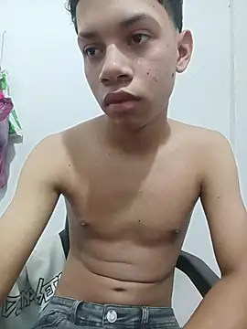 curious straight guy online show from 05-18-26, 02:22