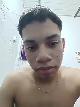 curious straight guy online show from 06-10-26, 02:35