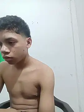 curious straight guy online show from 06-30-26, 05:24
