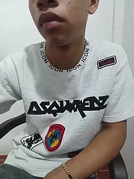 curious straight guy online show from 05-17-26, 07:03