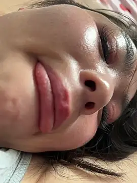 Shui Duoduo online show from 04-15-26, 02:17