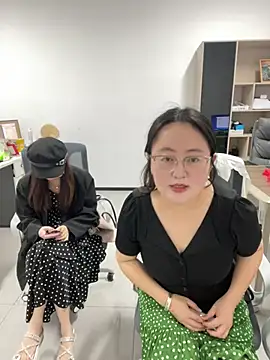 Taosi11 online show from 05-18-26, 06:18