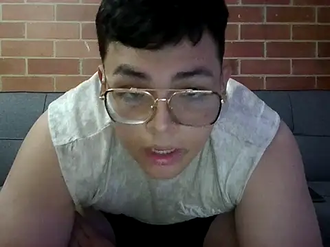 steef0  online show from 04-14-26, 05:23