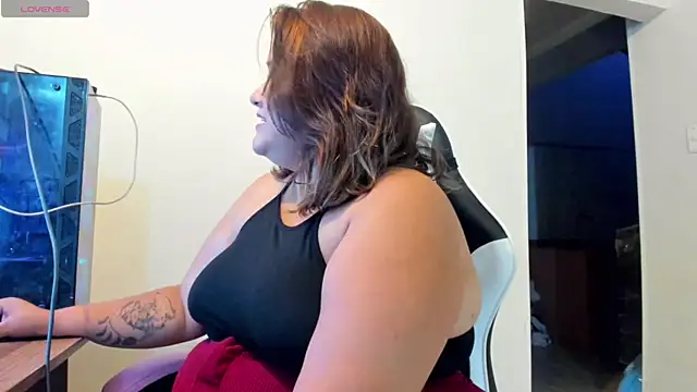 cellycanela  online show from 05-24-26, 02:44