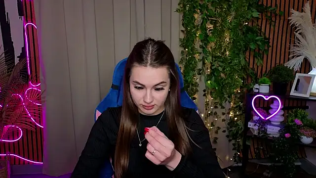 Snapshot of NicolePerkins chatting on 04-13-26, 05:28 NicolePerkins online show from 04-13-26, 05:28