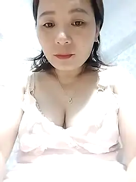 ManaMi-Amii online show from 04-22-26, 02:13