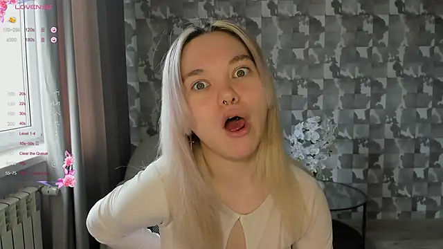 Anna Delon online show from 04-19-26, 07:09